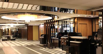 Apa Hotel Komatsu Grand