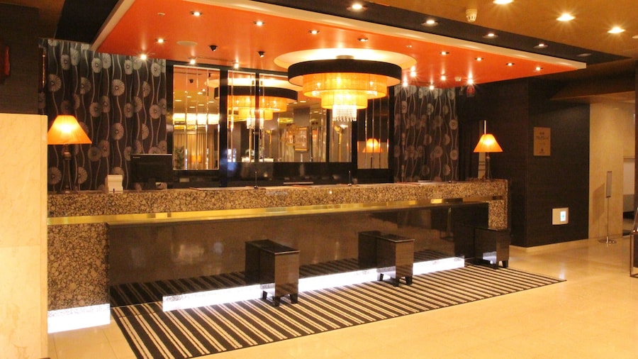 Apa Hotel Komatsu Grand