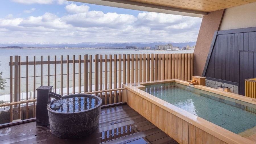 APA Hotel & Resort Kaga Katayamazu Onsen Kasuikyo