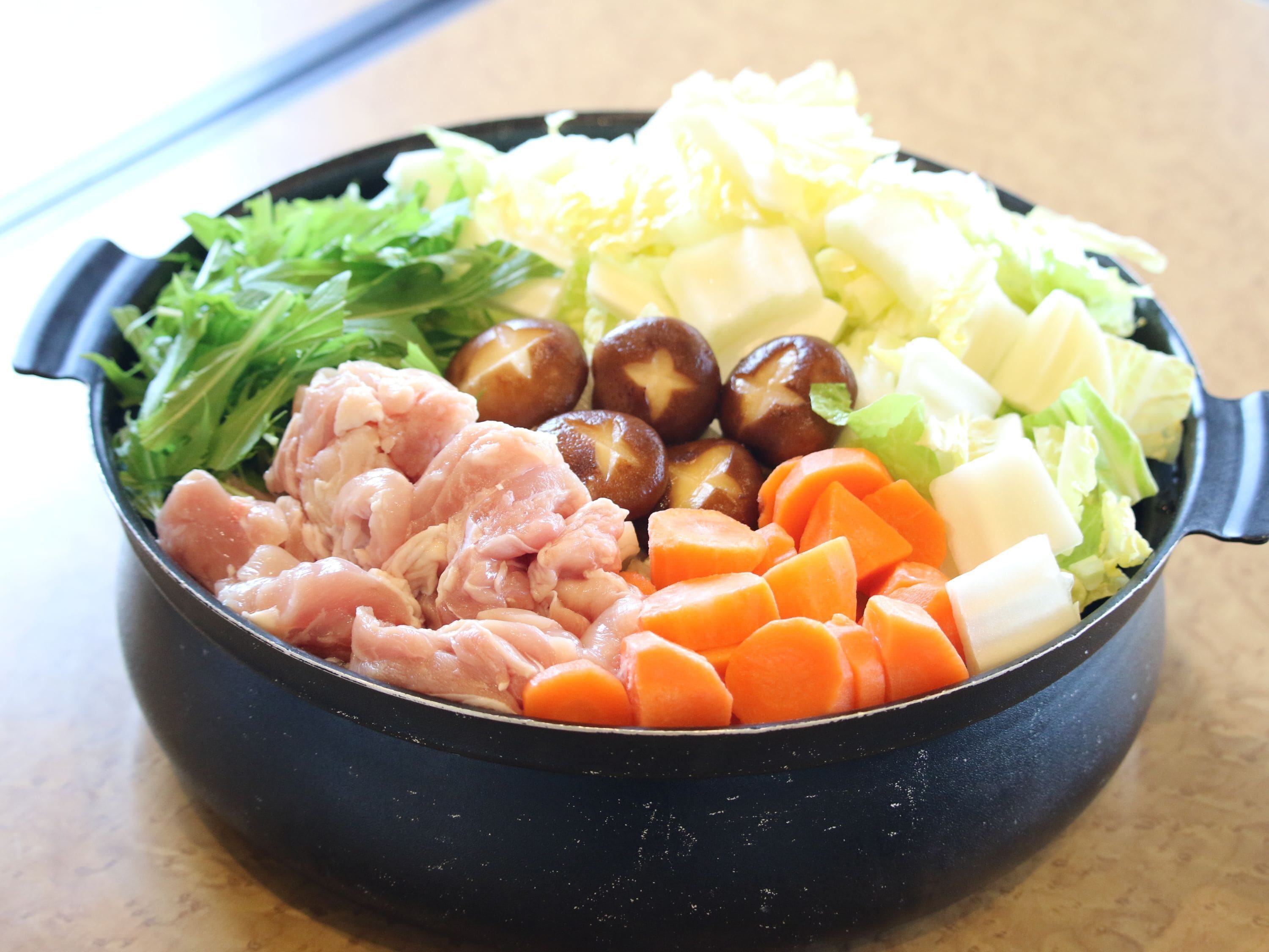 朝食 (ビュッフェ)、毎日提供 (有料)