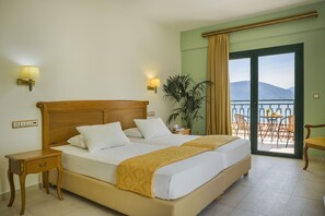 Villa, 2 Bedrooms, Private Pool, Sea View | Premium bedding, in-room safe, individually decorated - Kefalonia Bay Palace (Kefalonia)
