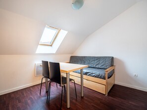 Apartment, 1 Schlafzimmer | Wohnbereich