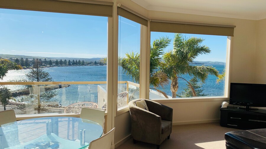 The Bluff Resort Apartments