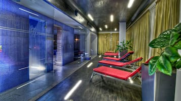 Sauna, Turkish bath/hammam, body treatments, hydrotherapy, aromatherapy