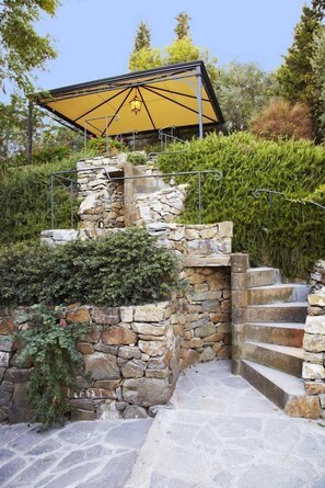 Property grounds - Relais Colline San Biagio (Carmignano)