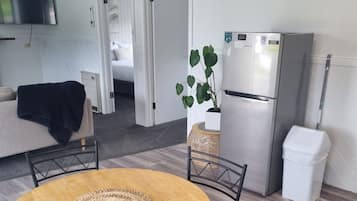 Budget Room | Living area