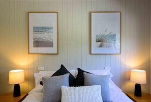 Roupas de cama premium, individualmente decorados, Wi-Fi de cortesia