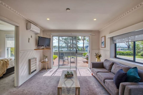 Harbour View Two Bedroom Apartment | Living area | Flat-screen TV