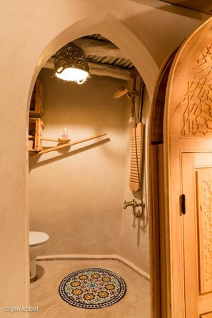 Hair dryer, towels - Dar KamalChaoui (Bhalil)
