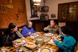 Breakfast, lunch, dinner served; local and international cuisine