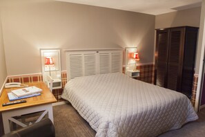 Bureau, chambres insonorisées, Wi-Fi gratuit, draps fournis