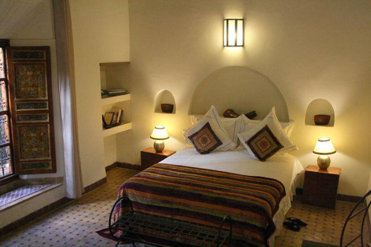 Literie de qualité supérieure, coffres-forts dans les chambres, bureau