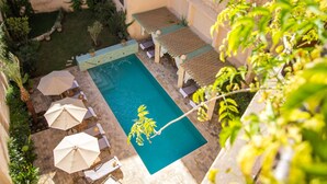 Outdoor pool - Riad Laaroussa (Fes)