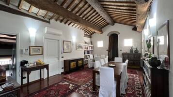 Gratis kontinental frukost varje dag