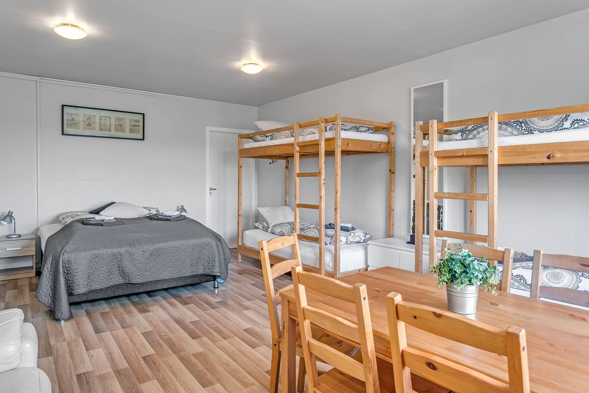 Family Room, Private Bathroom (for 6 people) | Living area