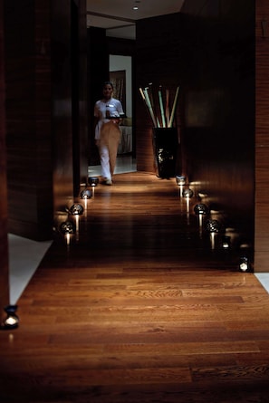 Espace de soins pour les couples, sauna, soins corporels
