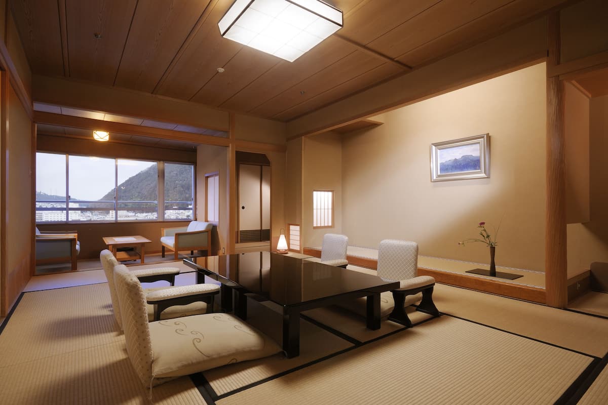 1 bedroom, in-room safe, desk, WiFi