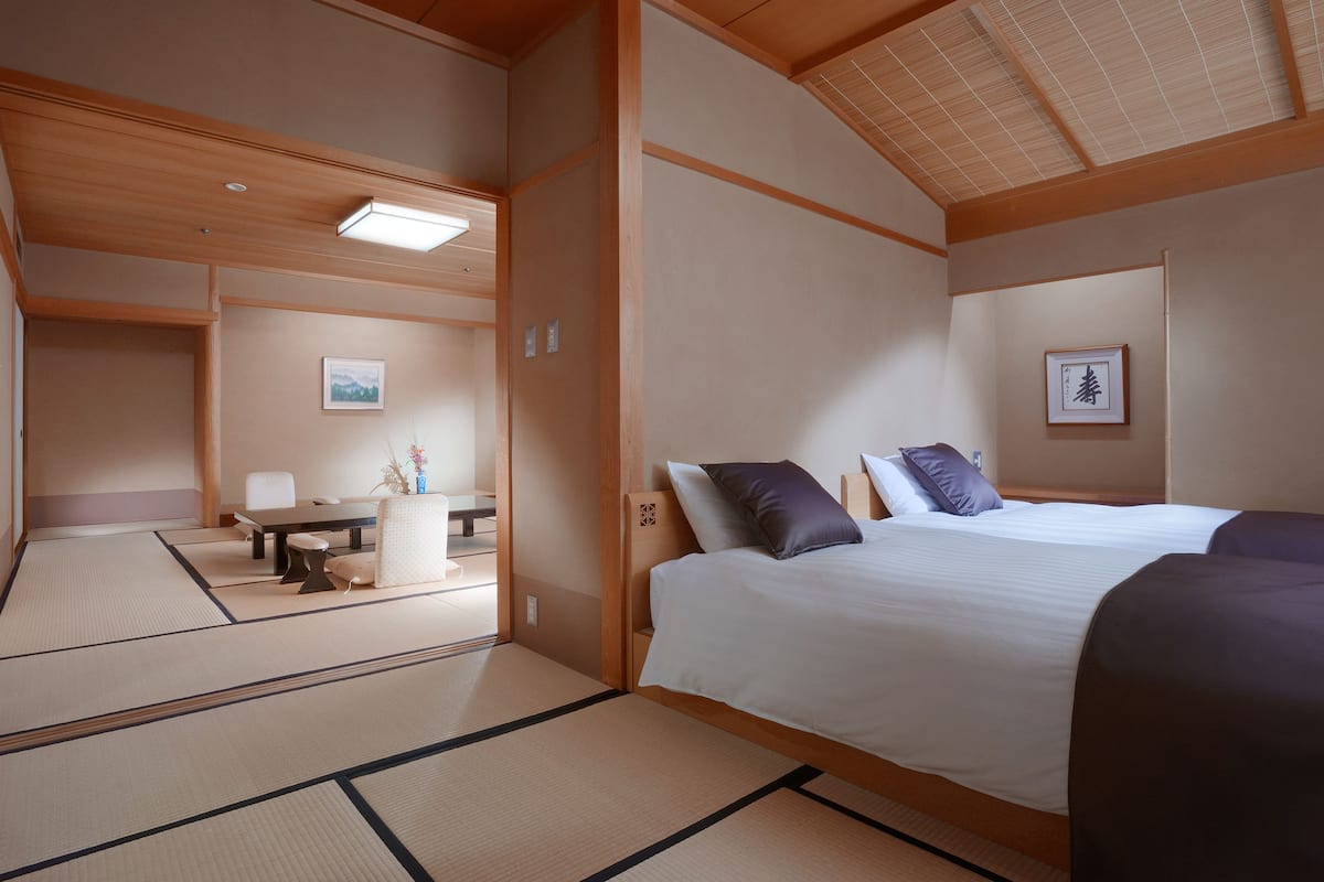 Suite with Tatami Area