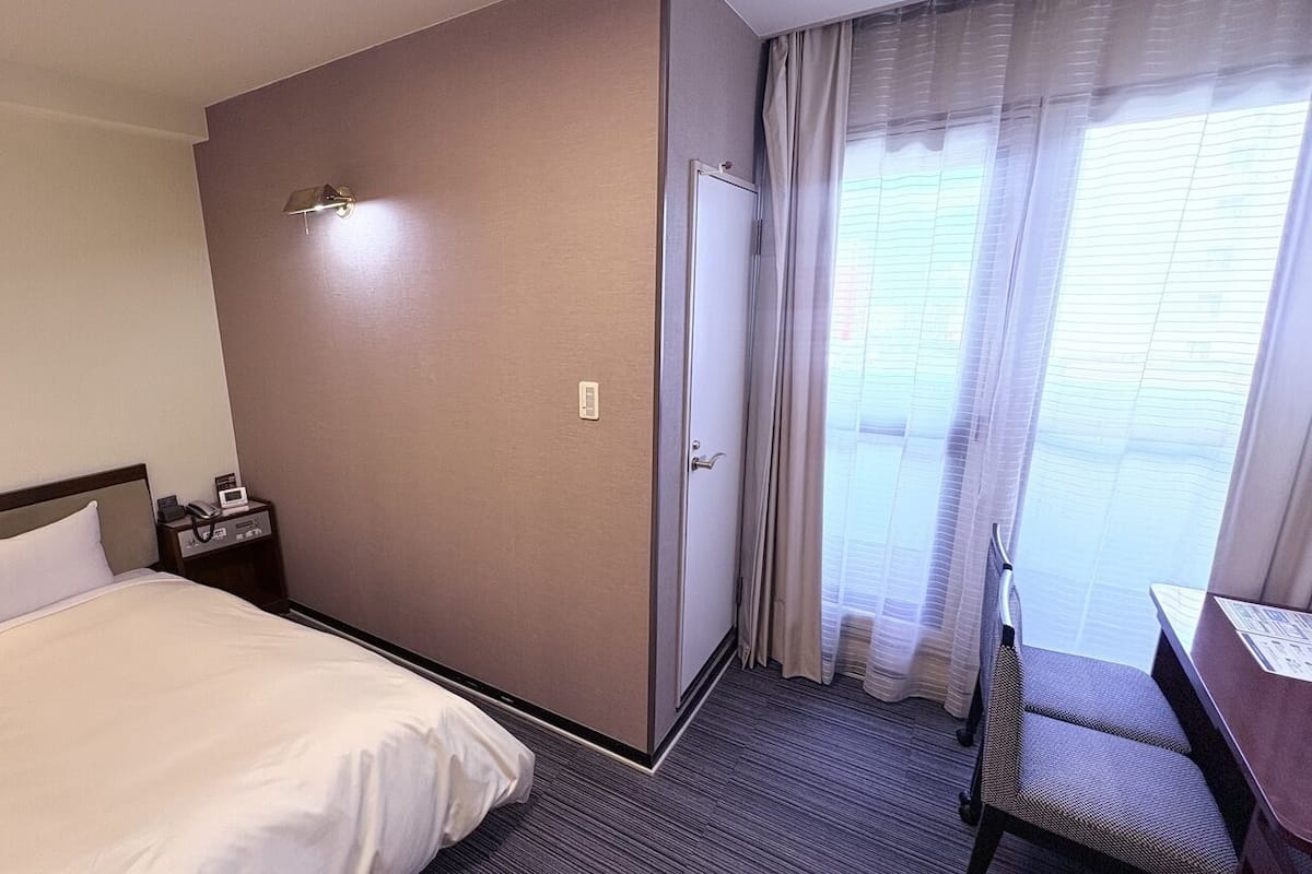 Couette en duvet d'oie, bureau, rideaux occultants, Wi-Fi gratuit