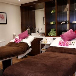 Phòng tắm hơi, phòng xông hơi, trị liệu toàn thân, khu tắm bùn