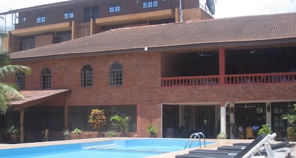 Coconut Grove Regency Hotel