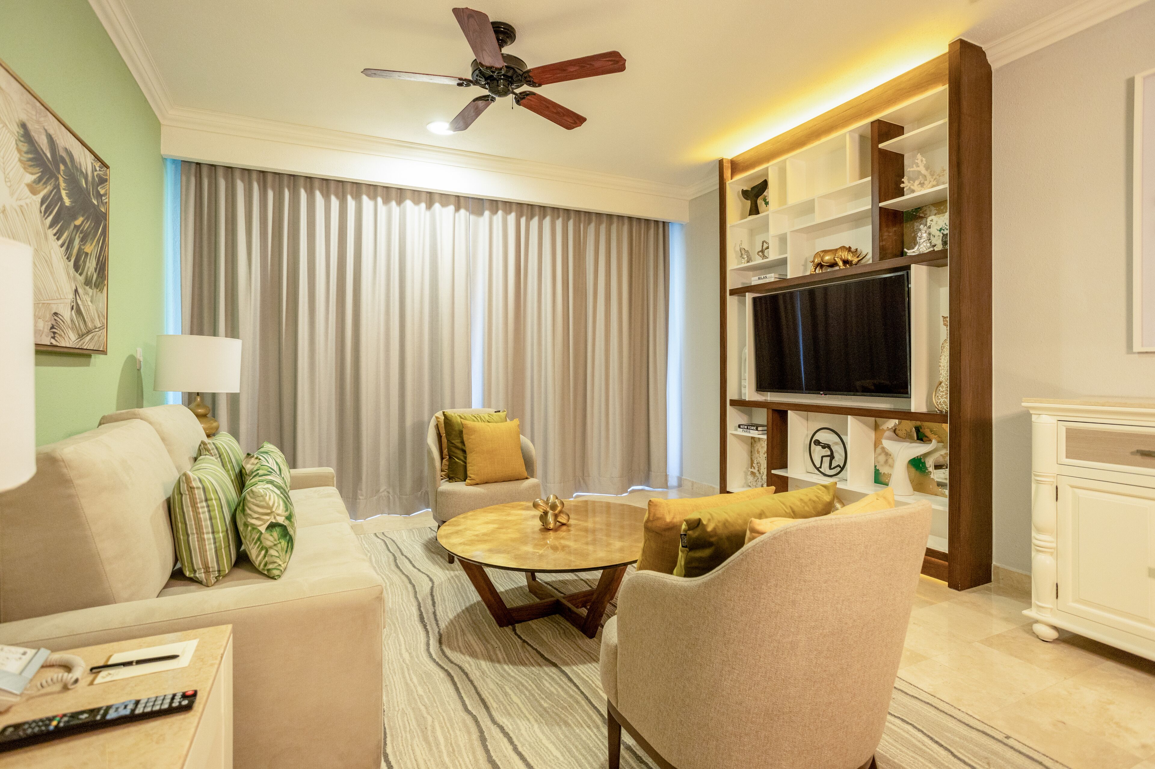 one bedroom ocean view | living area | 50-inch flat-screen tv with satellite channels, tv, mp3 dock