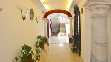 Interior de l'entrada