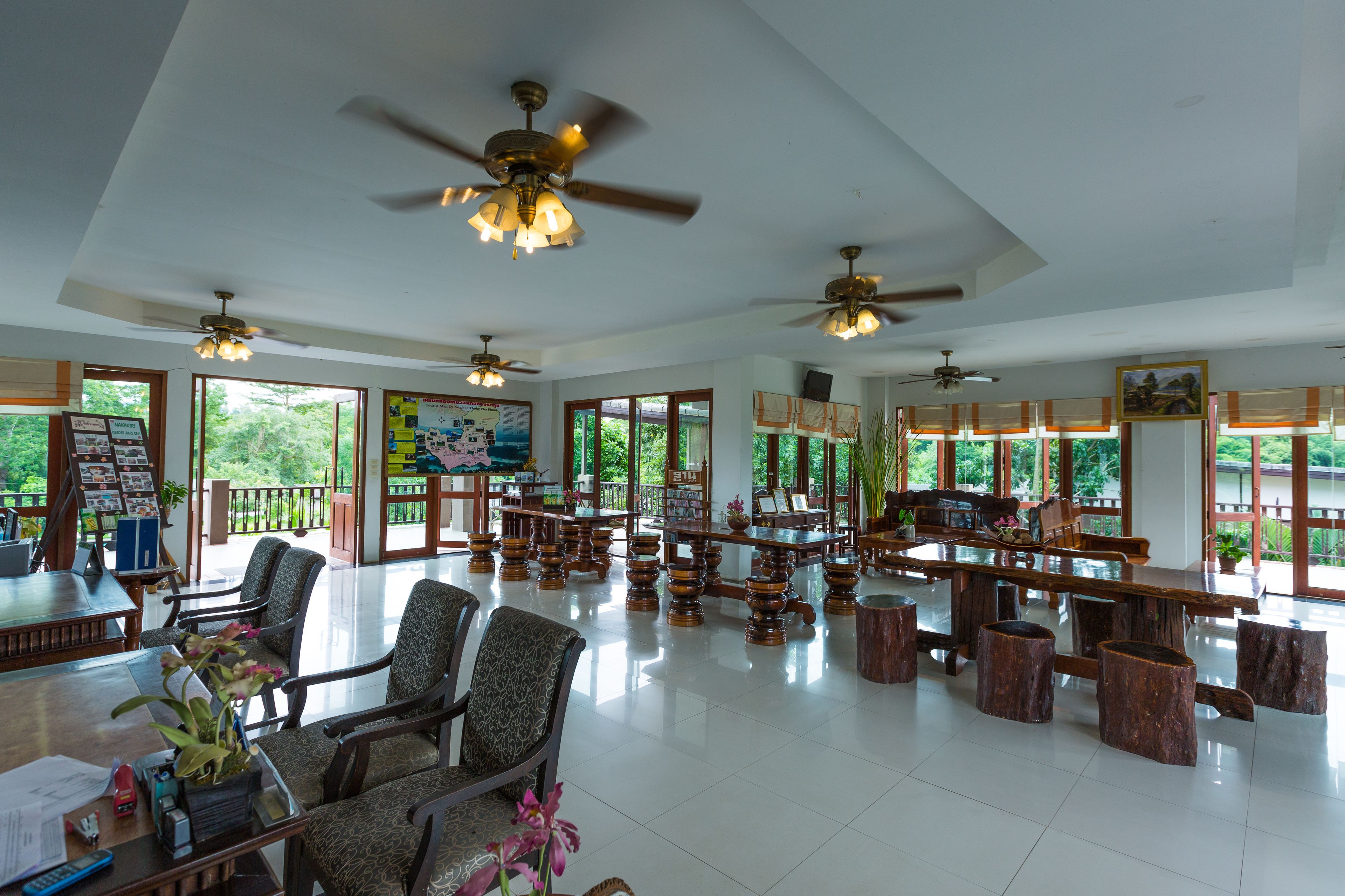 Borne des arrivées/des départs