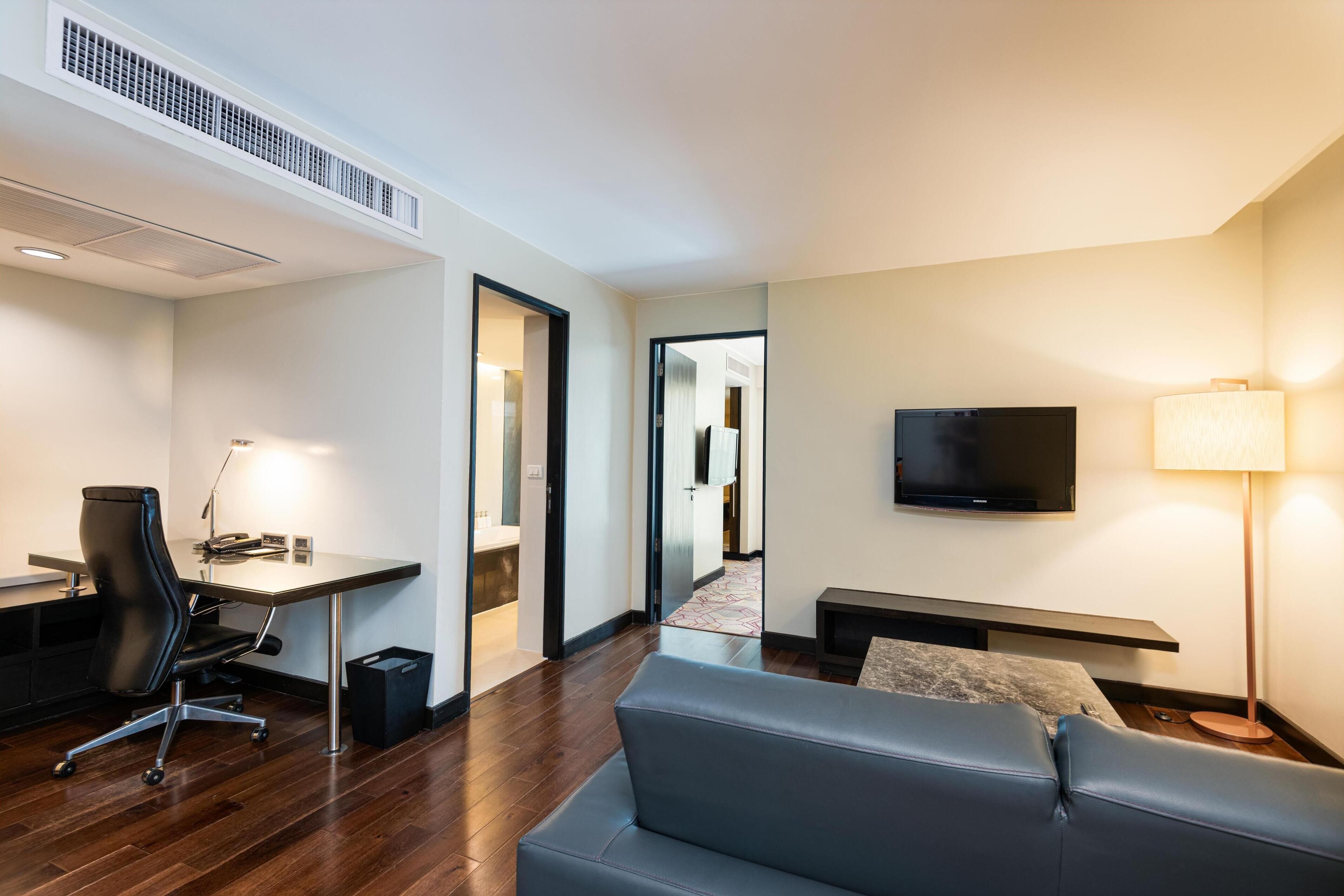 Photo - Radisson Suites Bangkok Sukhumvit