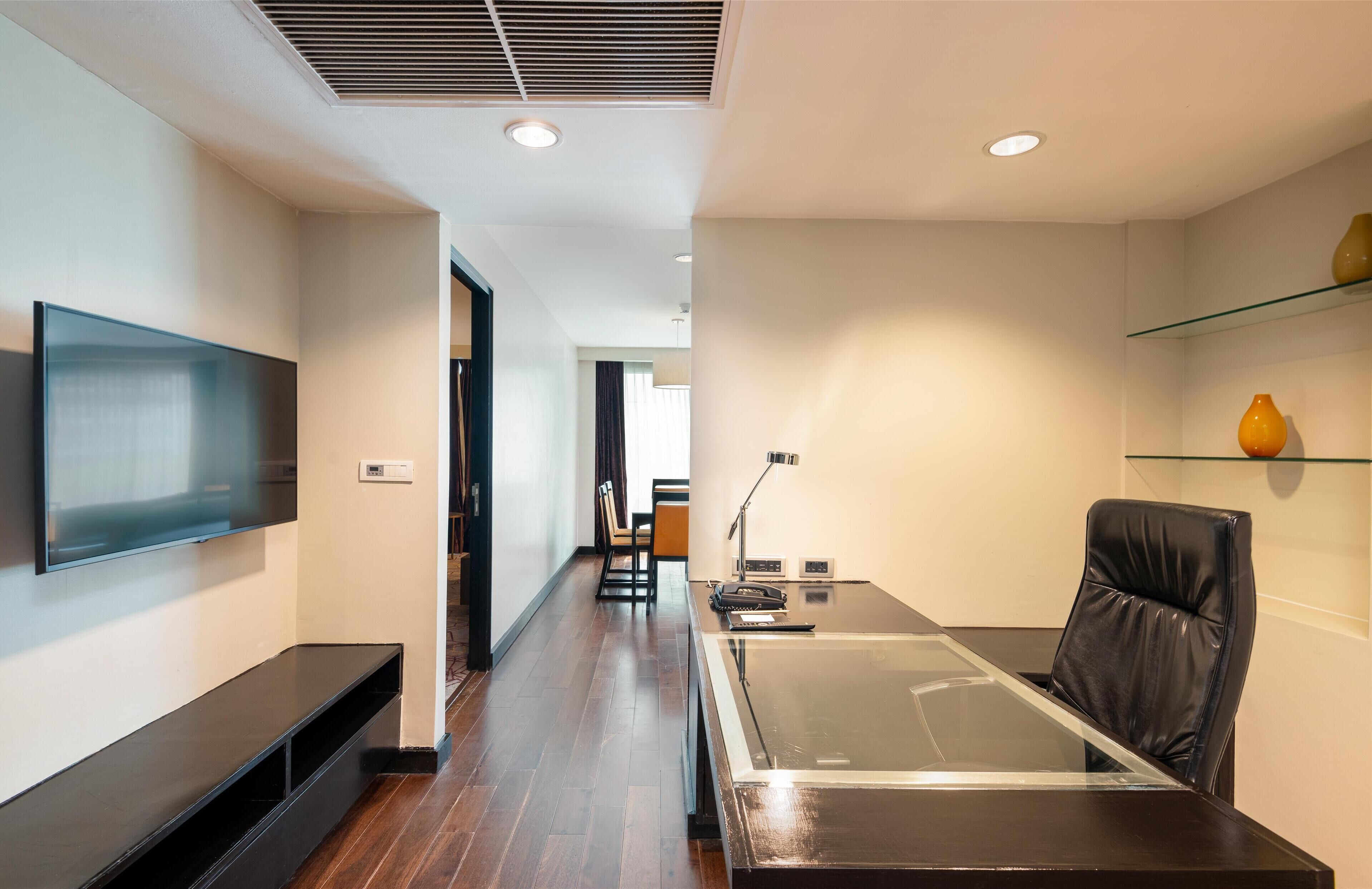 Photo - Radisson Suites Bangkok Sukhumvit