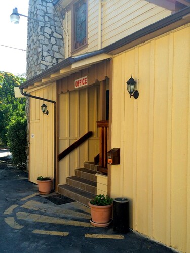 Miners Motel Jamestown