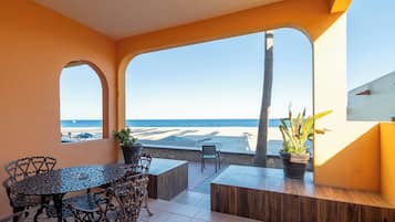 Habitación estándar, vista al océano | Terraza o patio