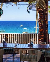 Se sirven desayunos, almuerzos y cenas