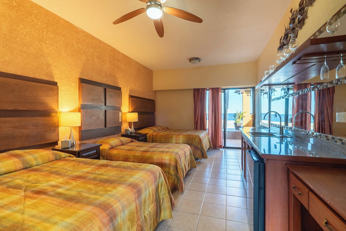 Standard Room, Ocean View | In-room safe, individually furnished, iron/ironing board