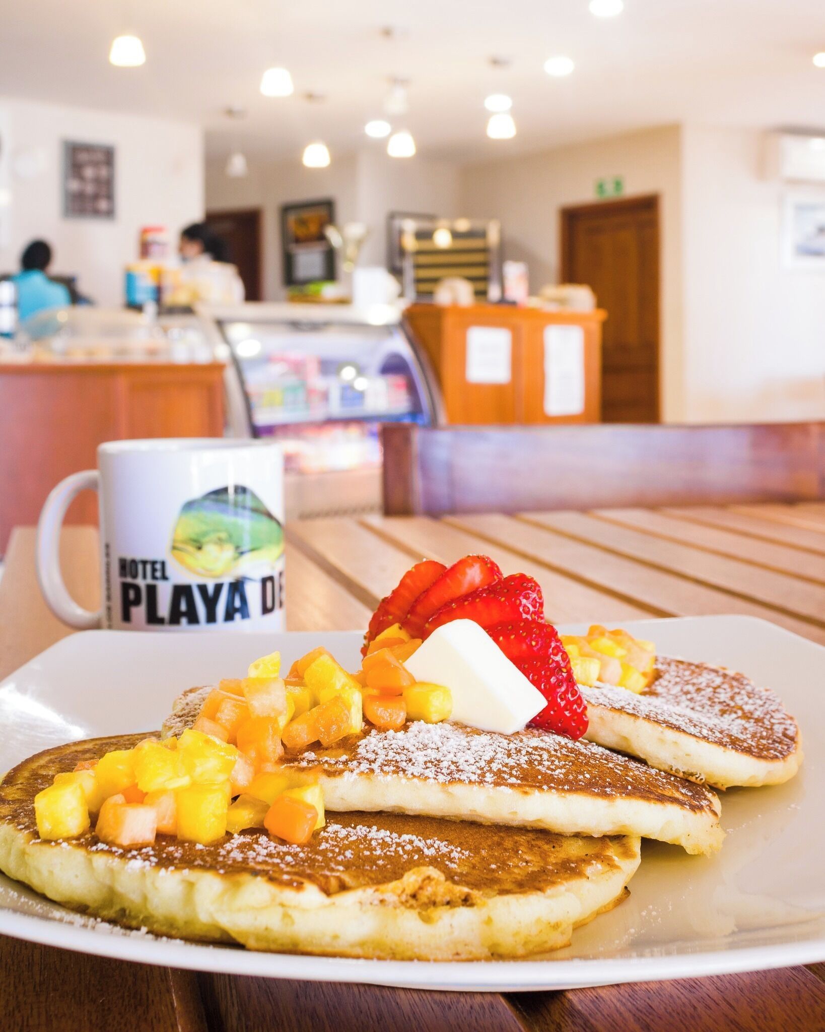 daily buffet breakfast for a fee