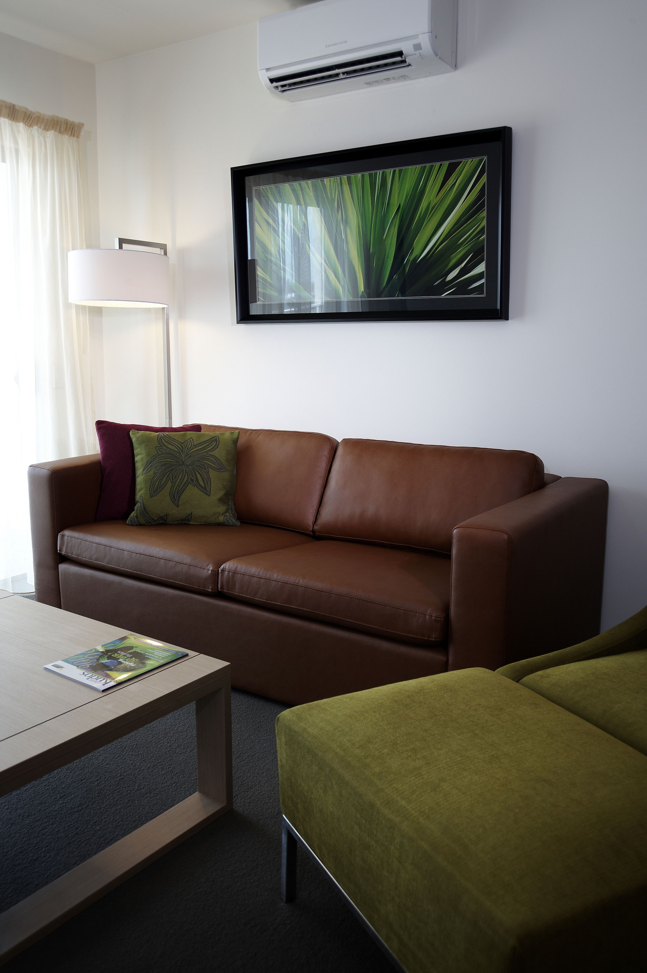 In-room safe, soundproofing, iron/ironing board, free WiFi