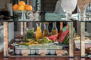 Free daily full breakfast - Hotel Sa Franquesa Nova (Vilafranca de Bonany)