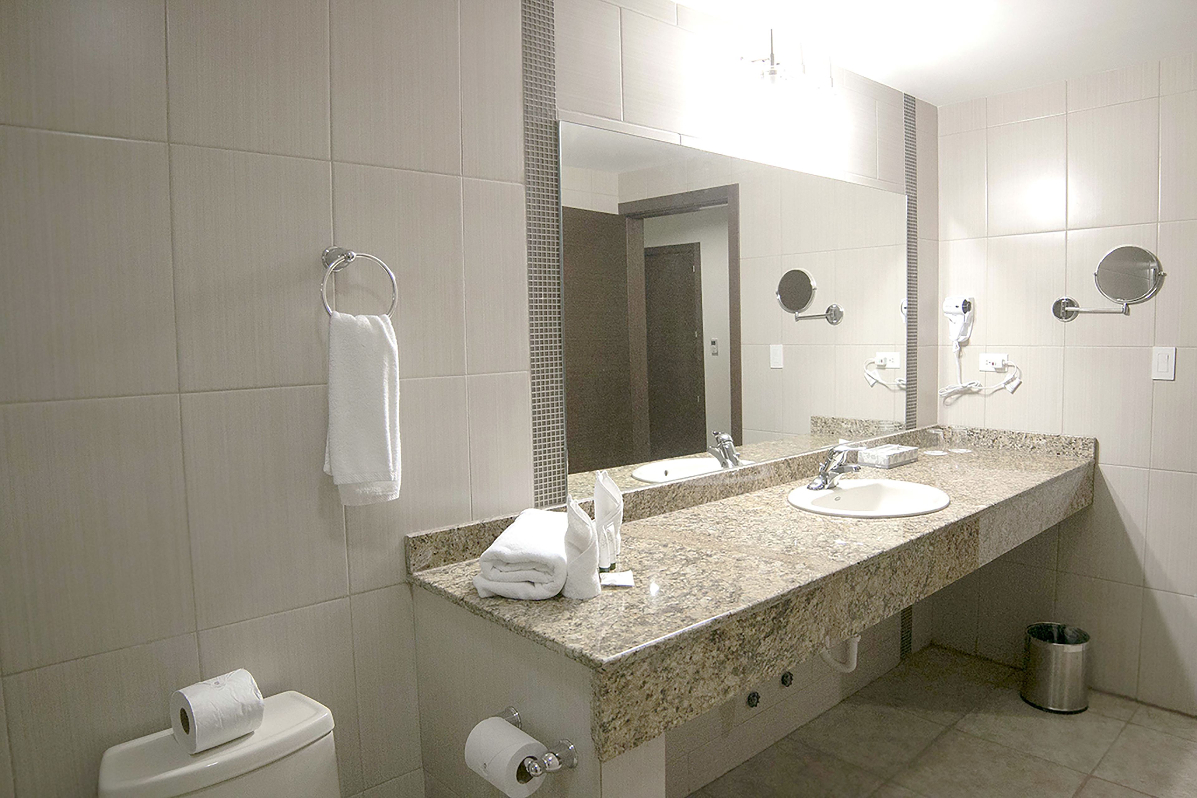 Victoria Hotel and Suites Panama