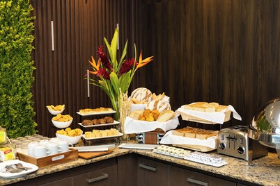 Victoria Hotel and Suites Panama