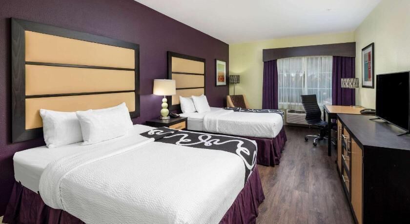 Premium bedding, down duvets, pillow-top beds, desk