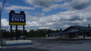 Exterior detail - Travelers Budget Inn Pocomoke (Pocomoke City)