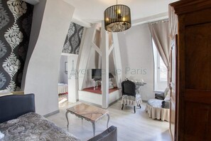 Suite (Château) | Italiaanse Frette-lakens, luxe beddengoed, Tempur Pedic-bedden