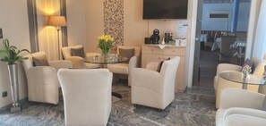 Daily buffet breakfast (EUR 12 per person)