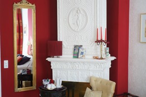 Deluxe Double Room (Romantic) | Interior - mittendrin - Boutique Hotel Berlin (Berlin)