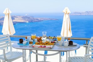 Daily continental breakfast for a fee