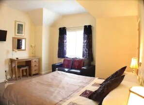 Iron/ironing board, free WiFi, bed sheets
