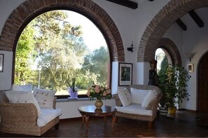 Lobby sitting area