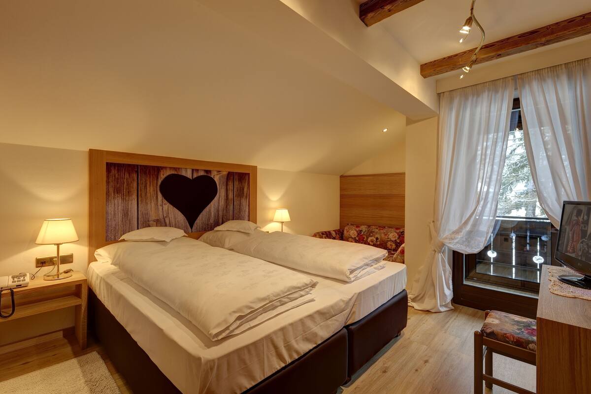 Chambres insonorisées, Wi-Fi gratuit, draps fournis