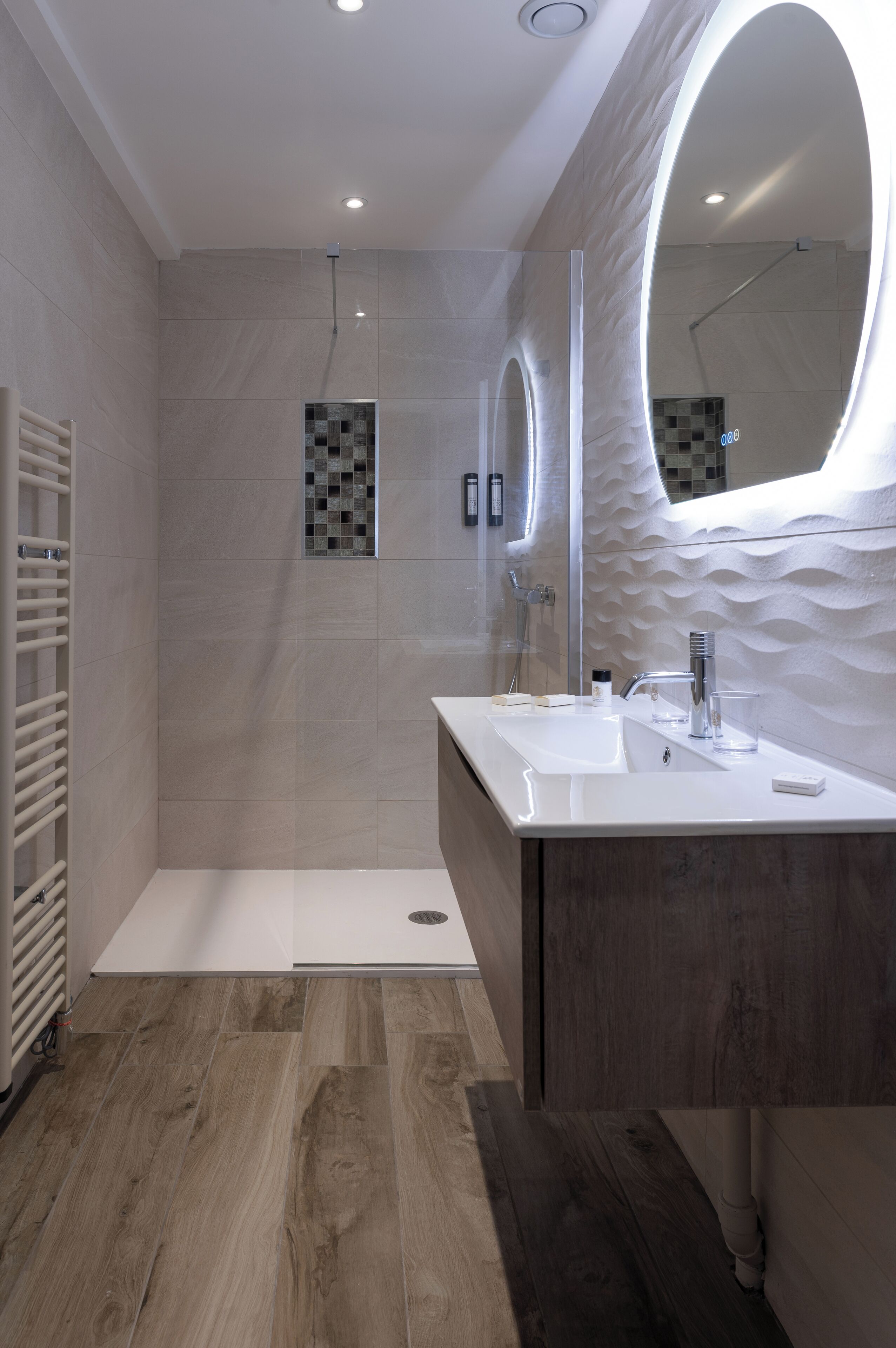 superior room (outbuildings) | bathroom | hair dryer, towels, soap, shampoo