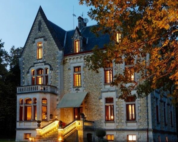 Front of property – evening/night